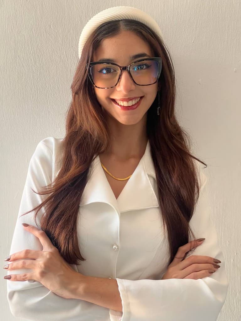 Ángeles Díaz - Account Manager at Chatting Wizard OnlyFans Agency